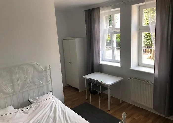 Paderewskiego 5 3* Sopot