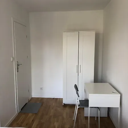 Konukevi Paderewskiego 5 3*